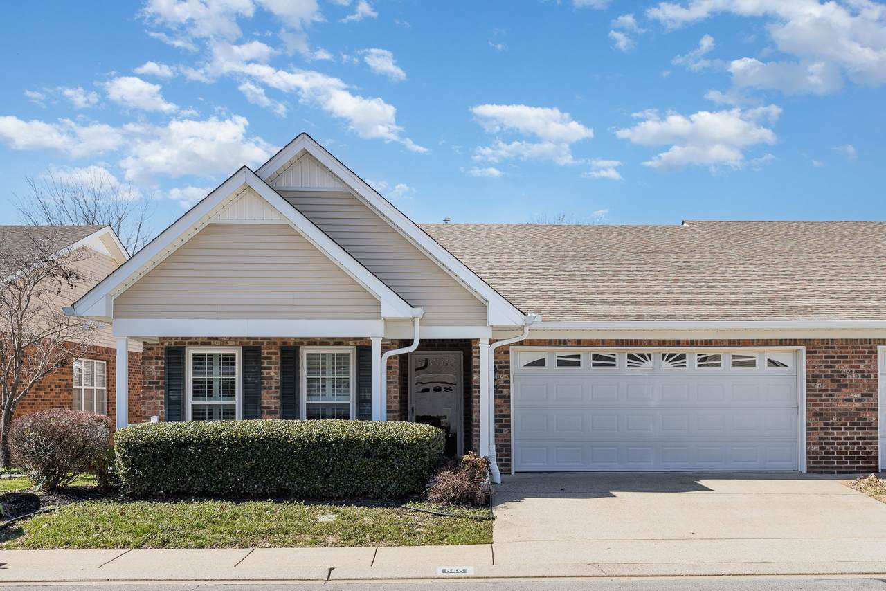 646 Forest Glen Cir - Photo 1