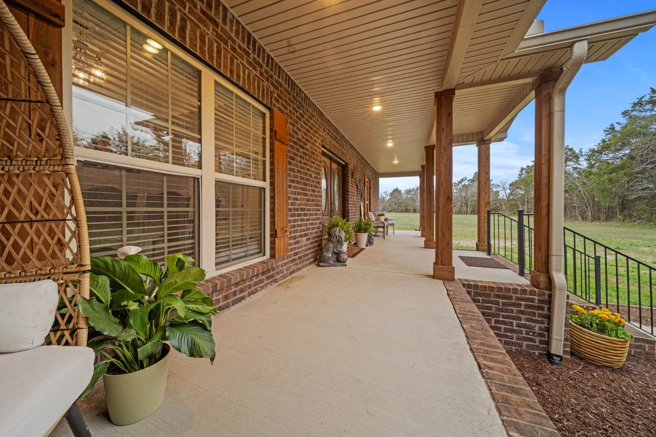 https://bt-photos.global.ssl.fastly.net/nashville/1280_boomver_1_RTC2899301-1.jpg