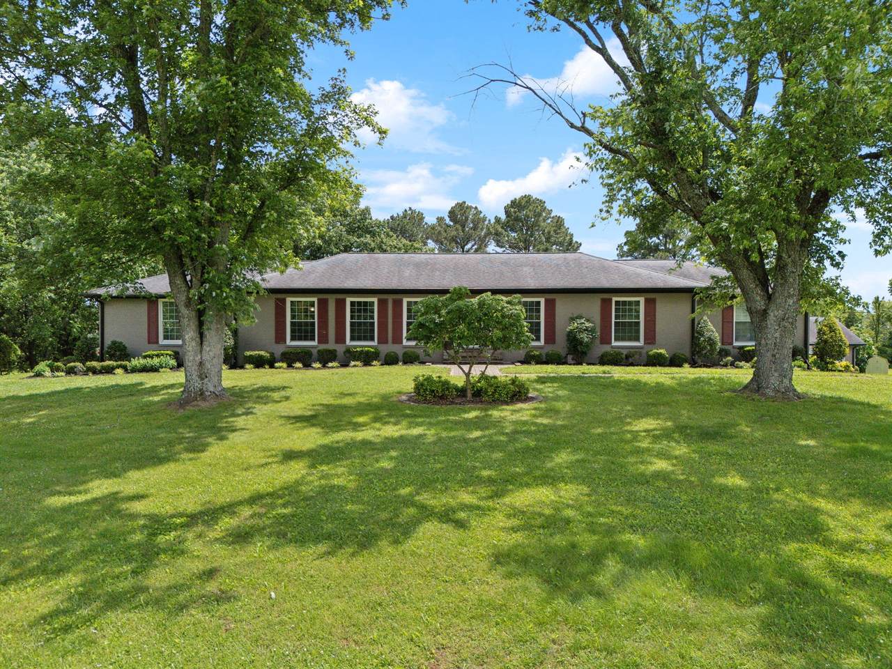 114 Bluegrass Pkwy - Photo 1