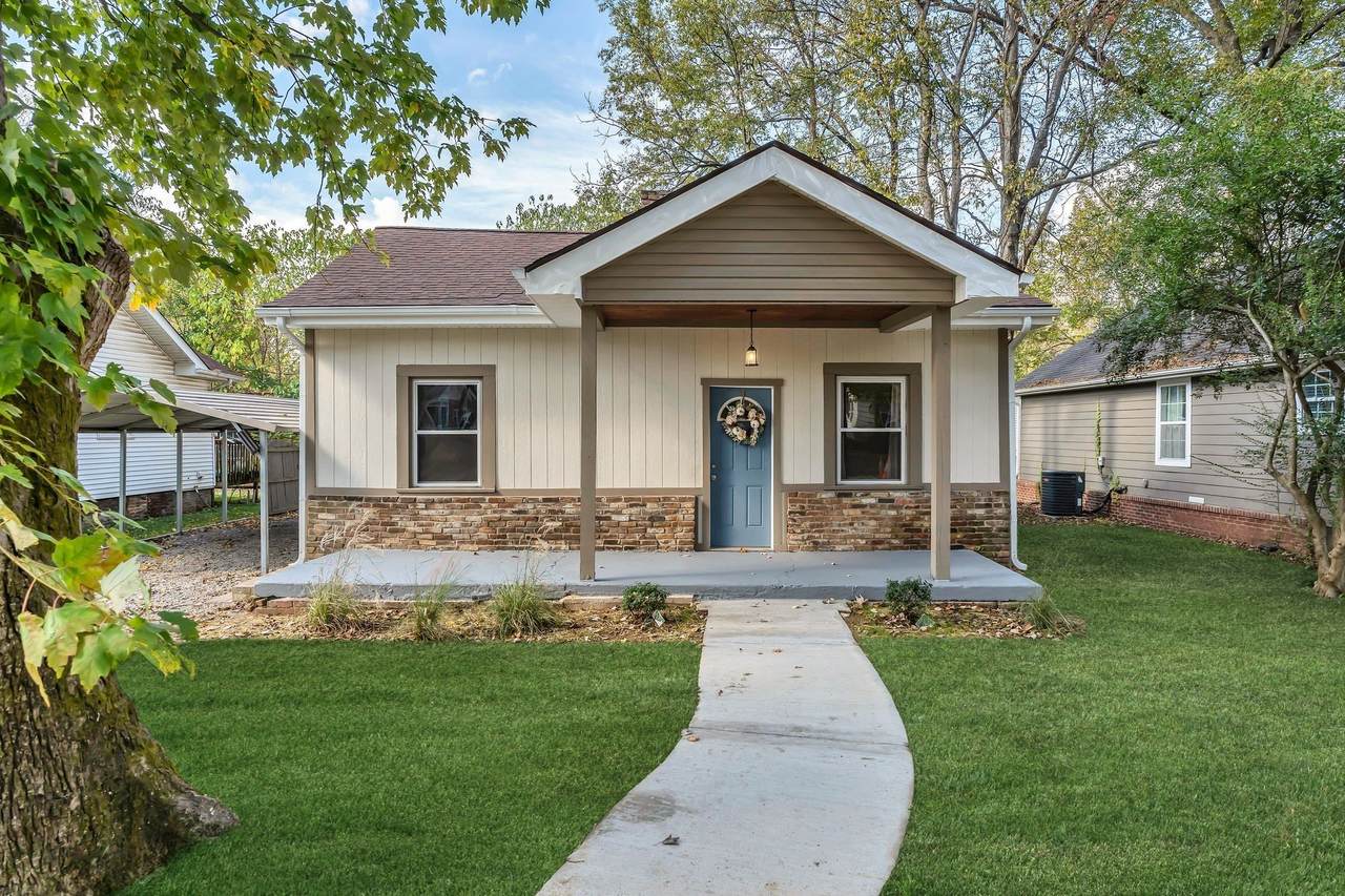 210 Kerr Ave - Photo 1