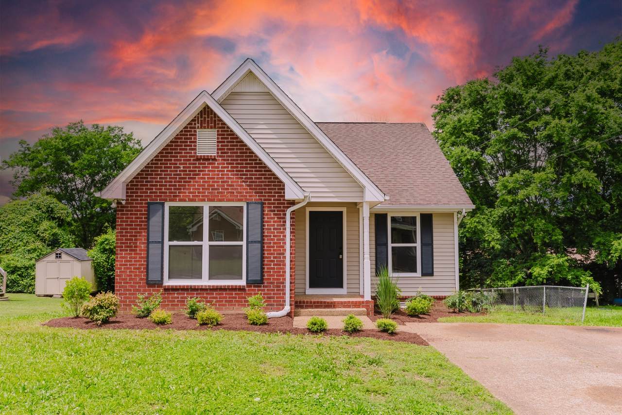 2717 Hydes Ferry Rd - Photo 1