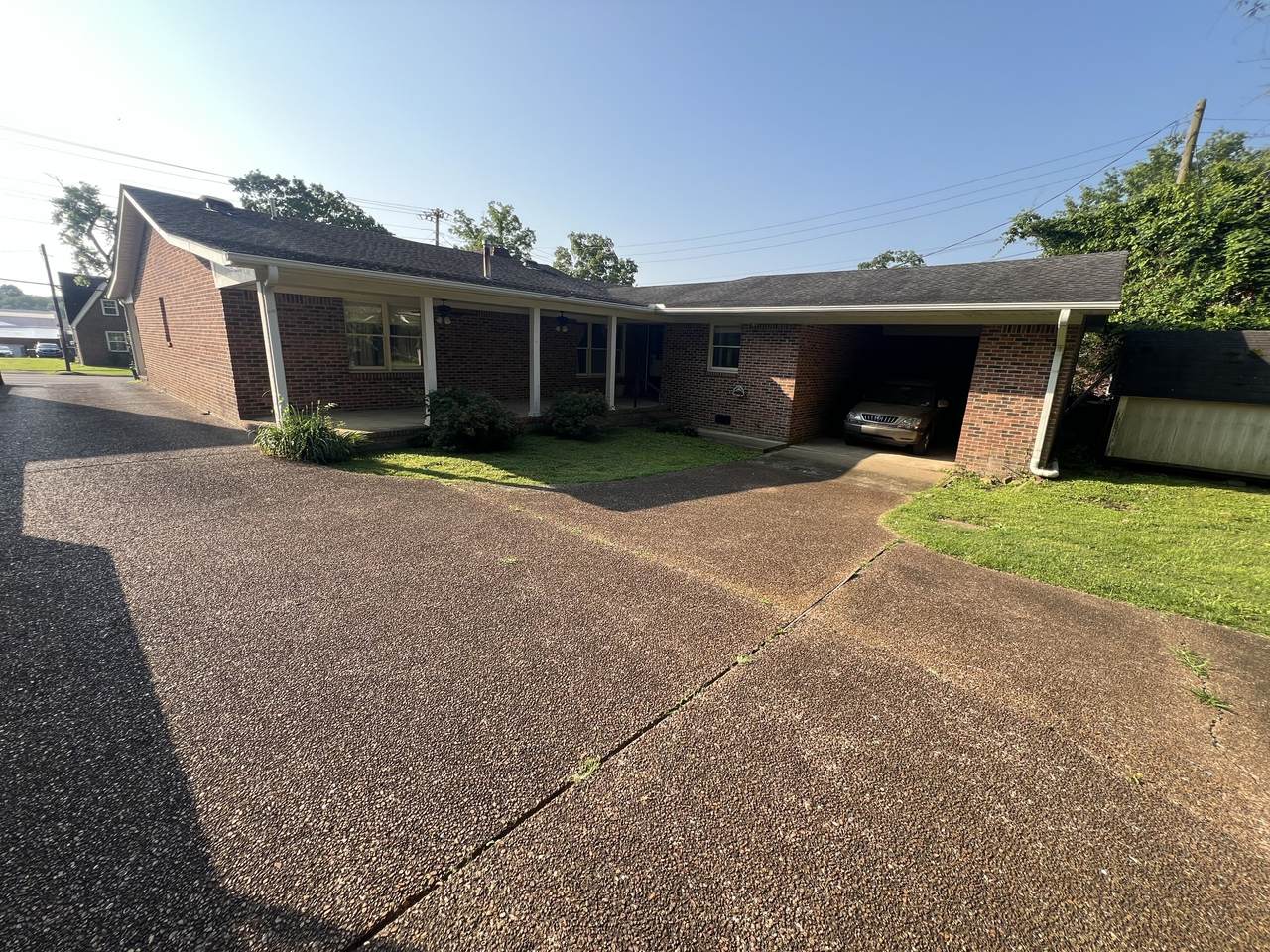 https://bt-photos.global.ssl.fastly.net/nashville/1280_boomver_1_RTC2900431-1.jpg