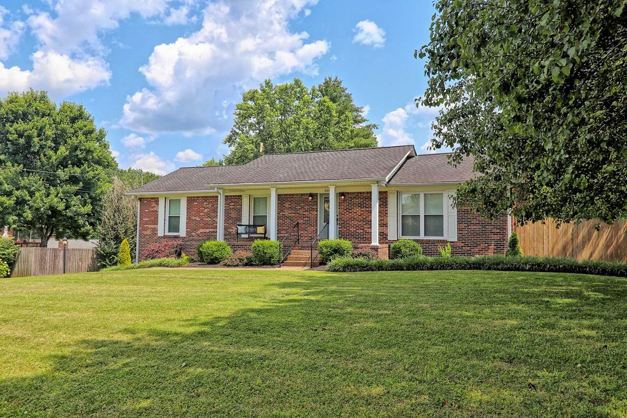 505 Hemingway Dr - Photo 1