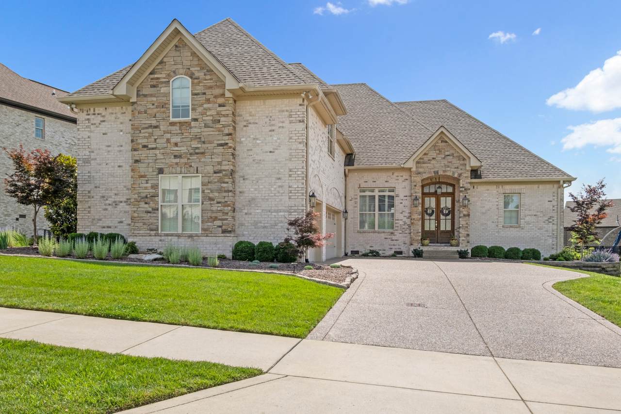 126 Thornwood Pl - Photo 1