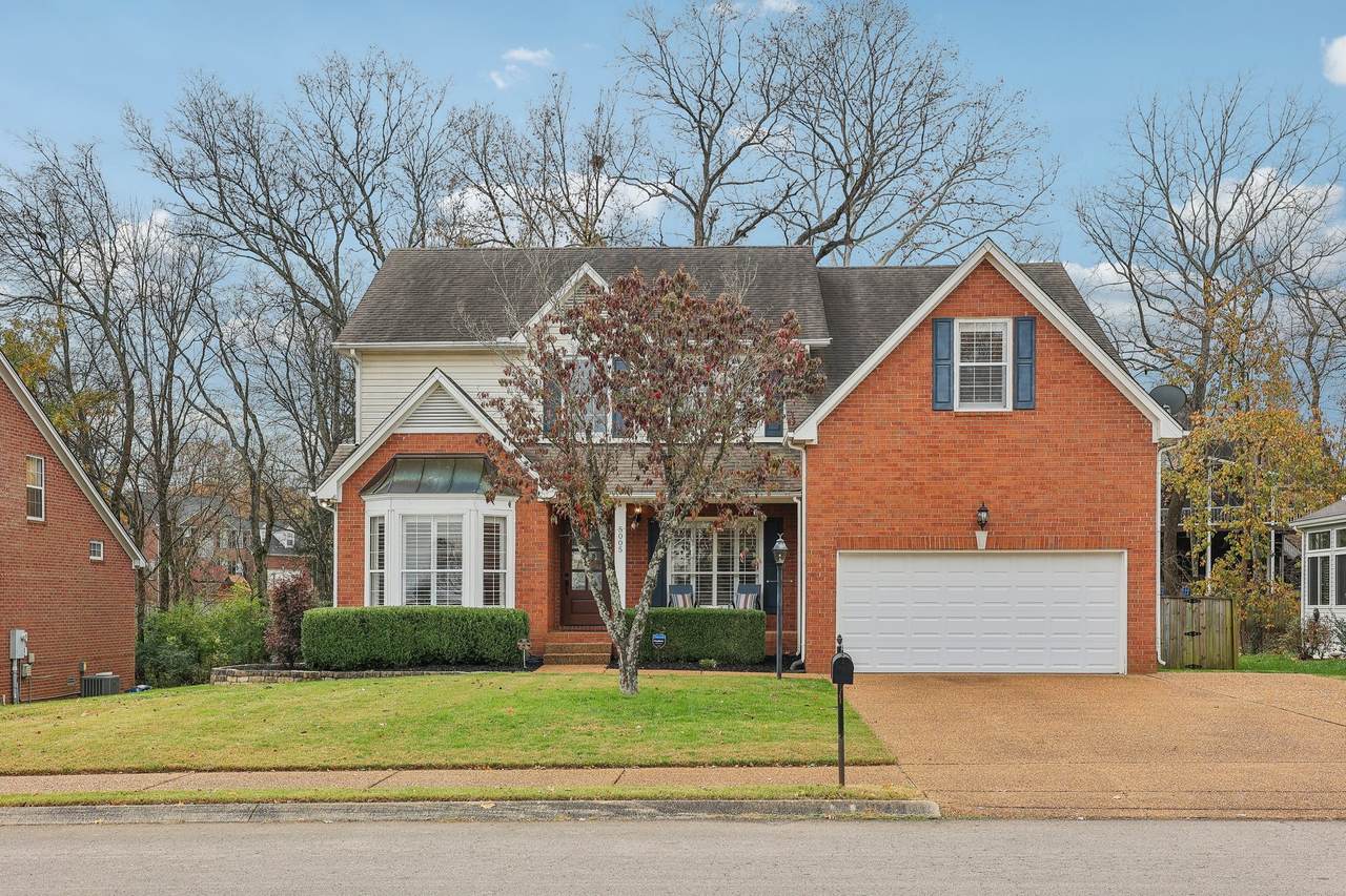 5005 Stonemeade Dr - Photo 1