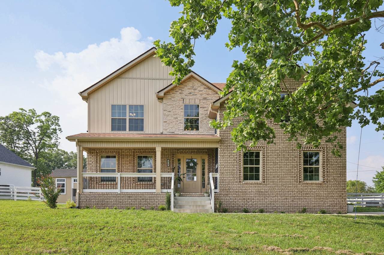 4120 Chapel Hill Rd - Photo 1