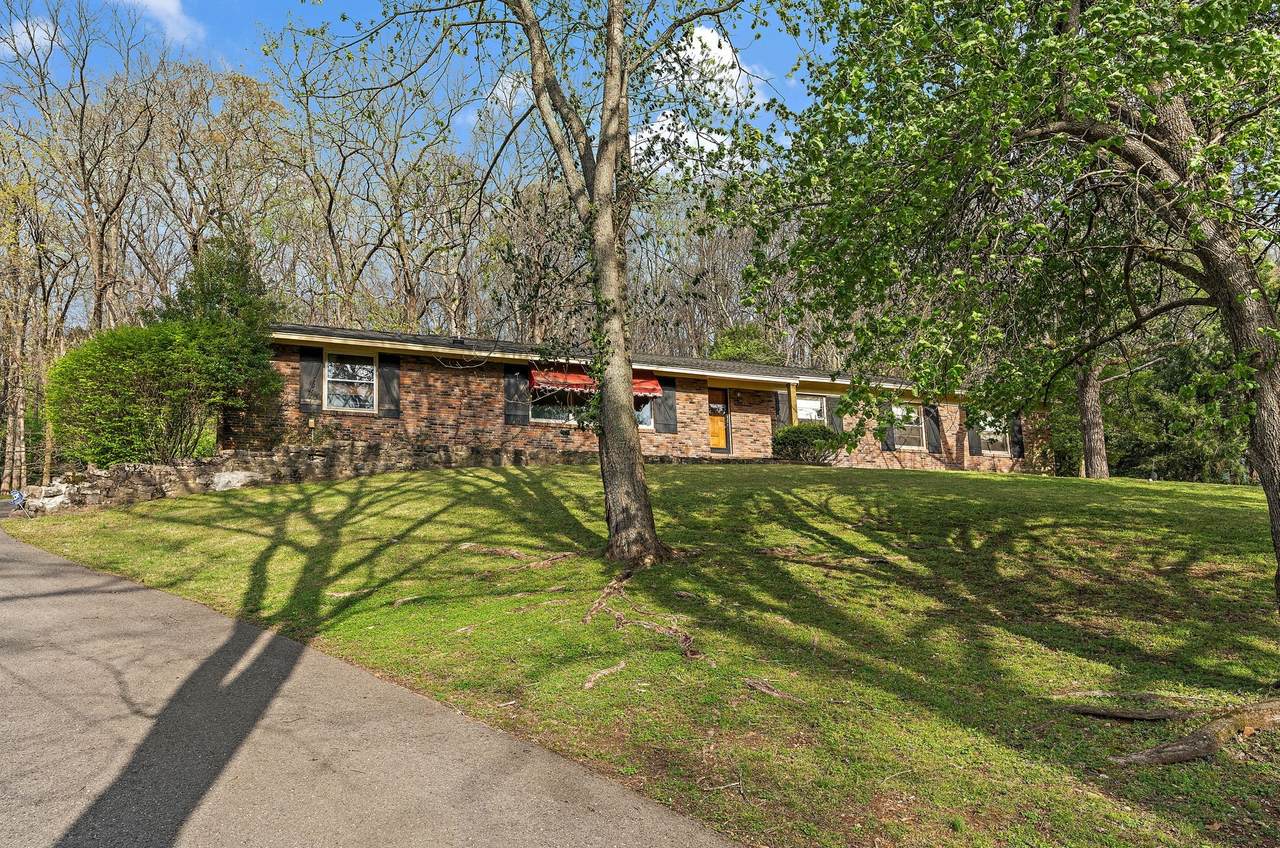 https://bt-photos.global.ssl.fastly.net/nashville/1280_boomver_1_RTC2901957-1.jpg
