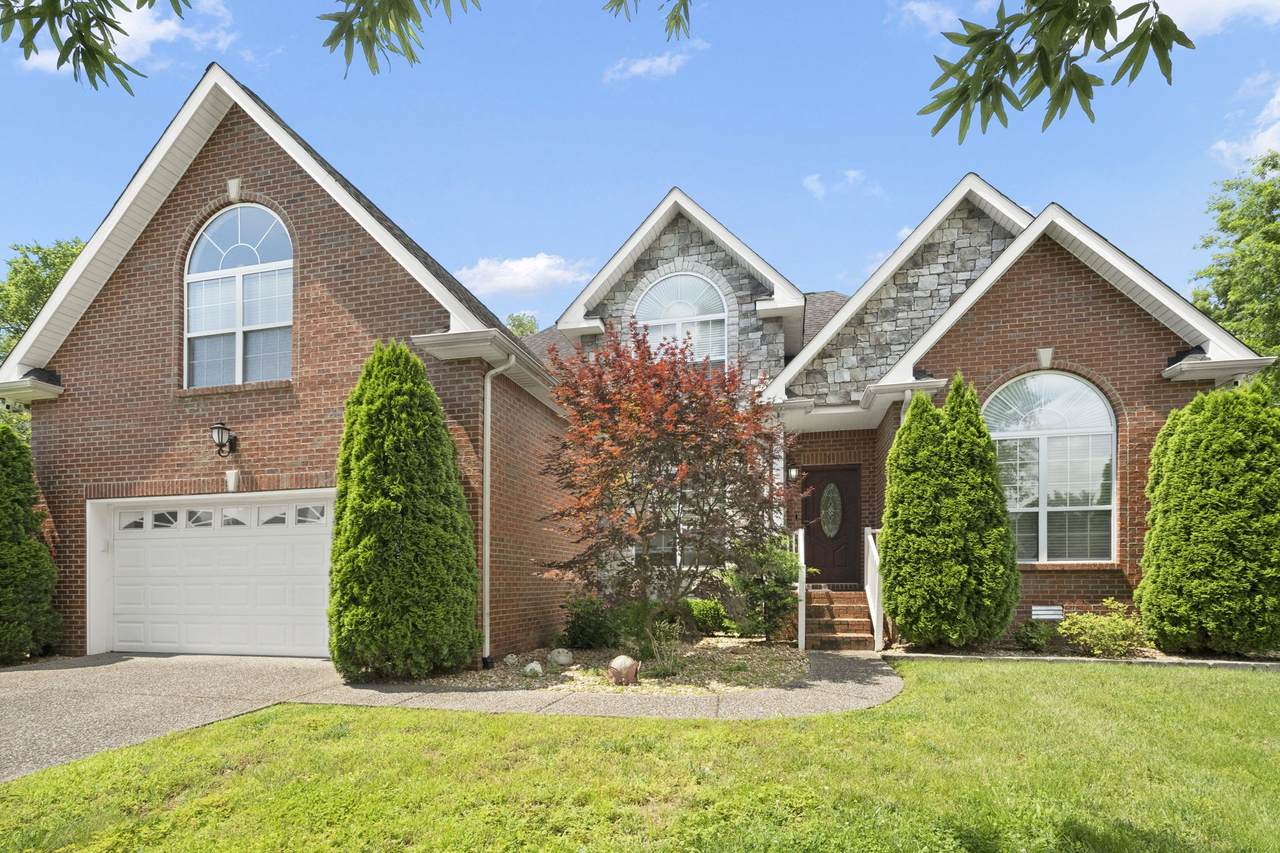 1245 Amherst Ct - Photo 1
