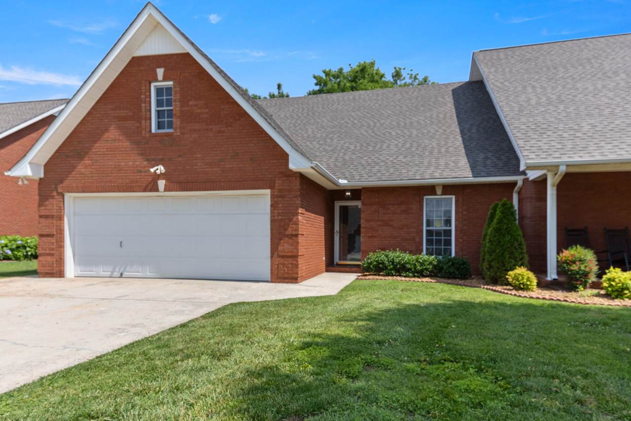 362 Chase Cir - Photo 1