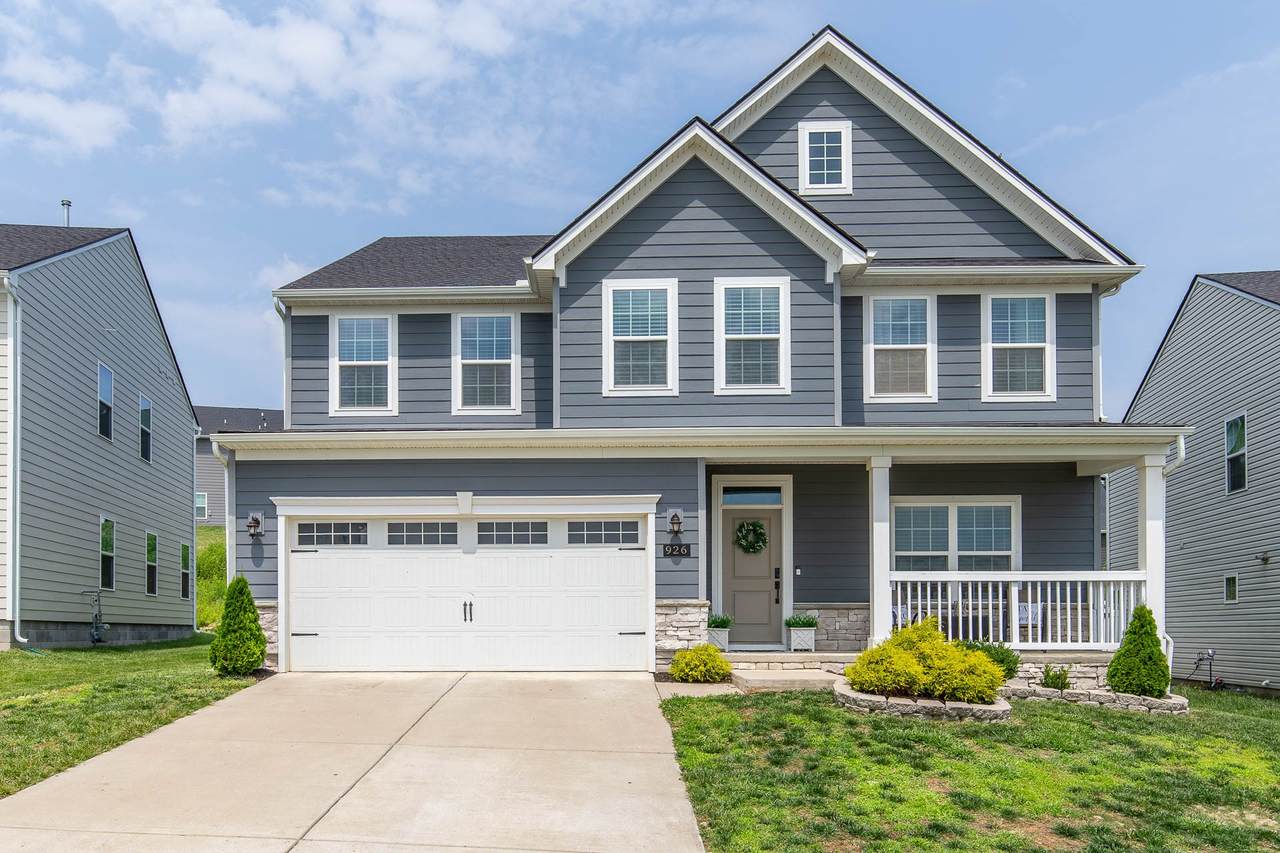 926 Green Vly - Photo 1