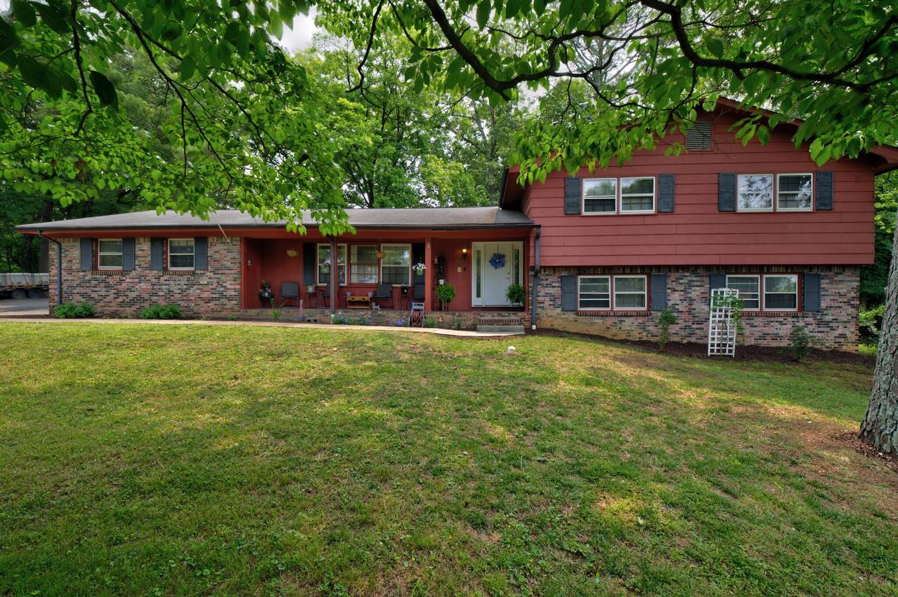 3020 Oakland Drive - Photo 1
