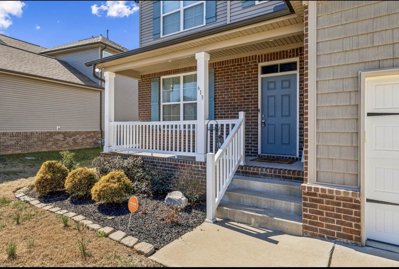 613 Burnley Way - Photo 1