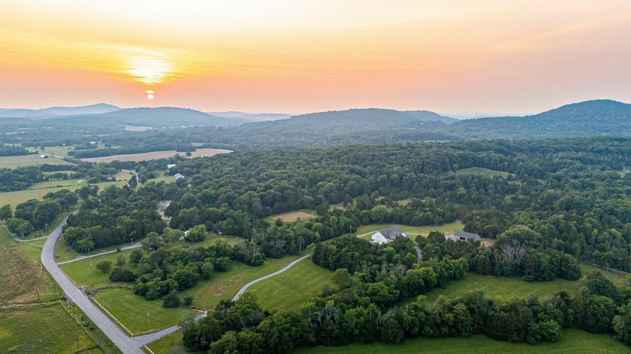 2825 Oregon Road - Photo 1