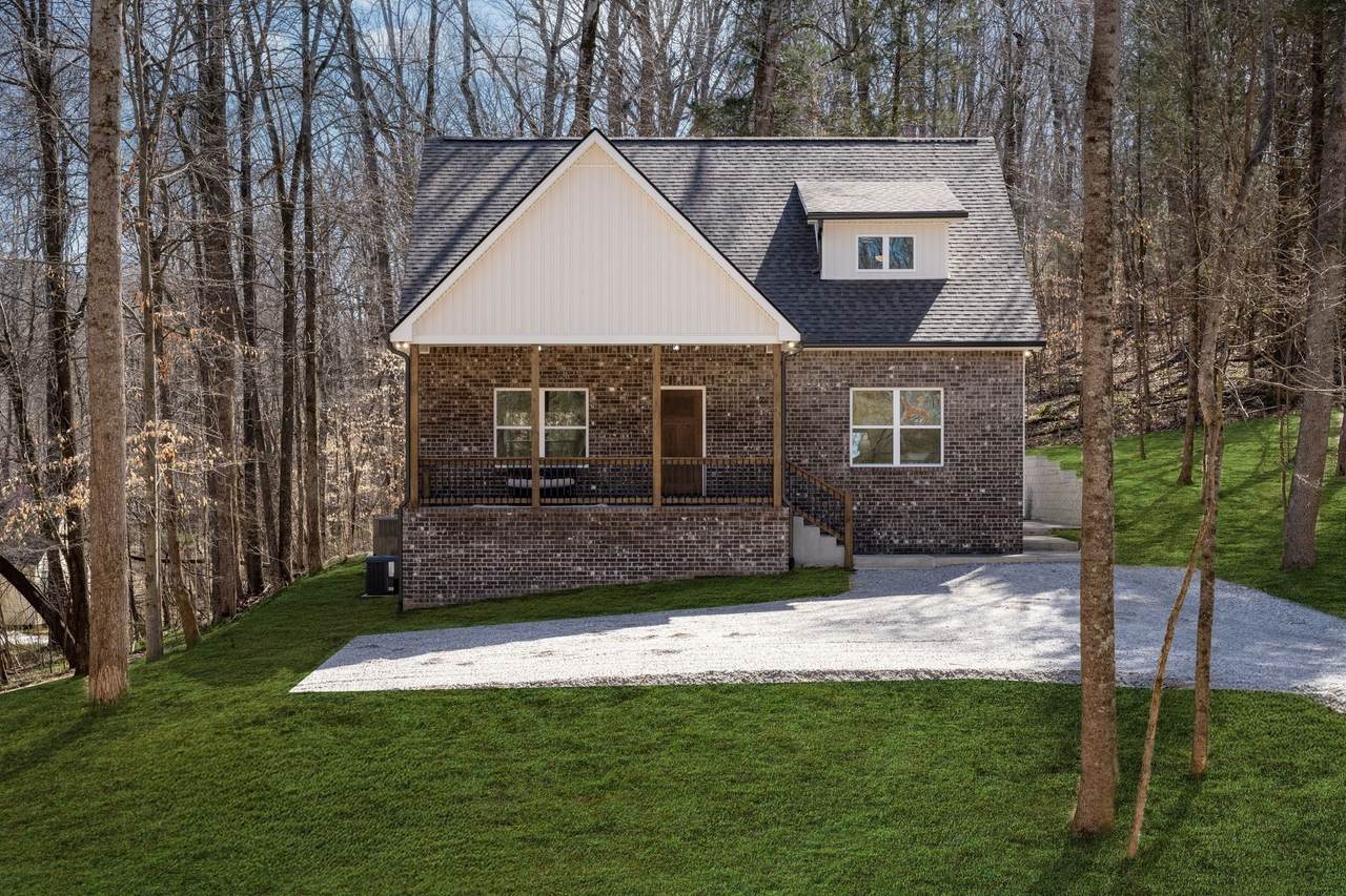 2 Hickory Hill Drive - Photo 1