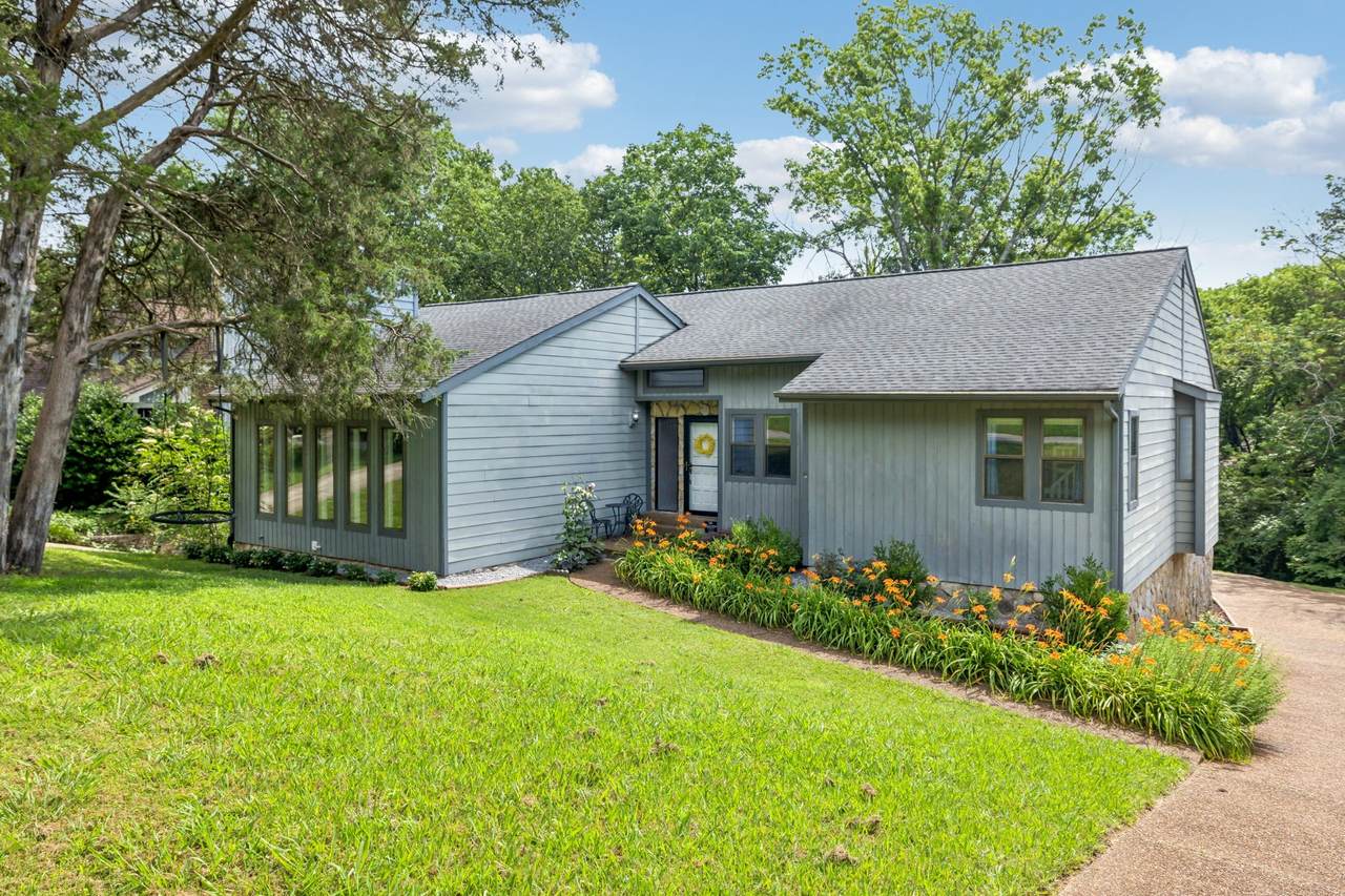 2416 Ravine Dr - Photo 1