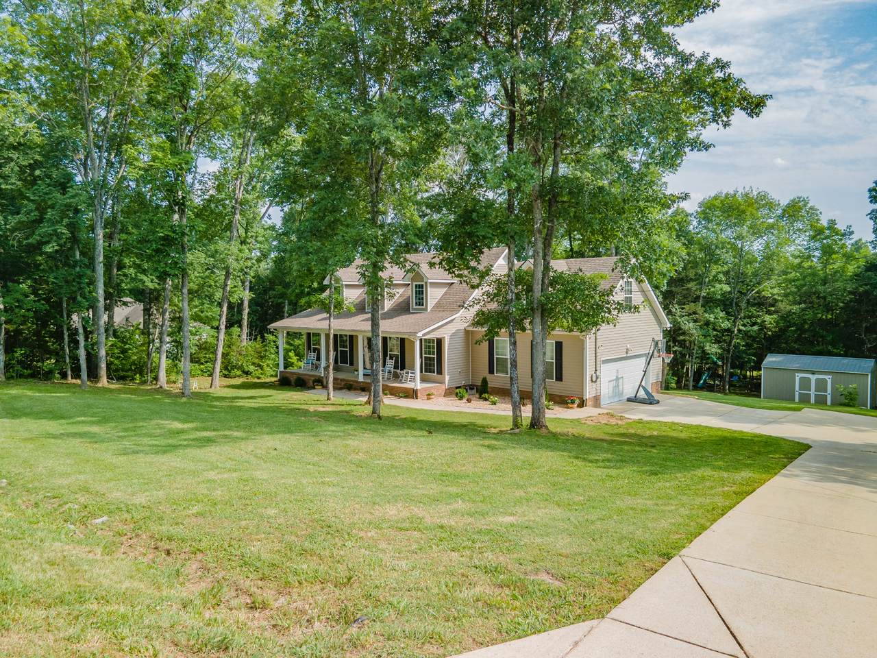 https://bt-photos.global.ssl.fastly.net/nashville/1280_boomver_1_RTC2905047-1.jpg
