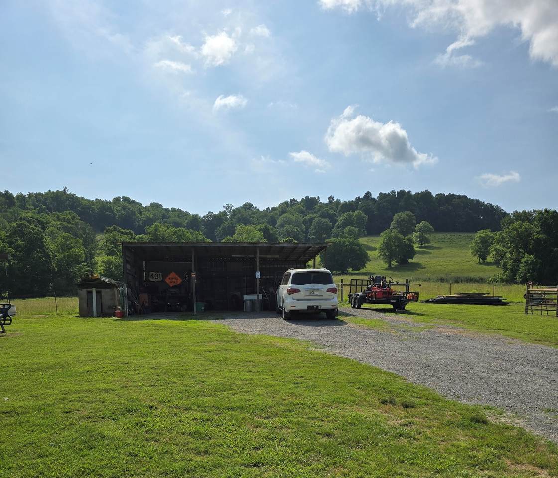 https://bt-photos.global.ssl.fastly.net/nashville/1280_boomver_1_RTC2905099-1.jpg