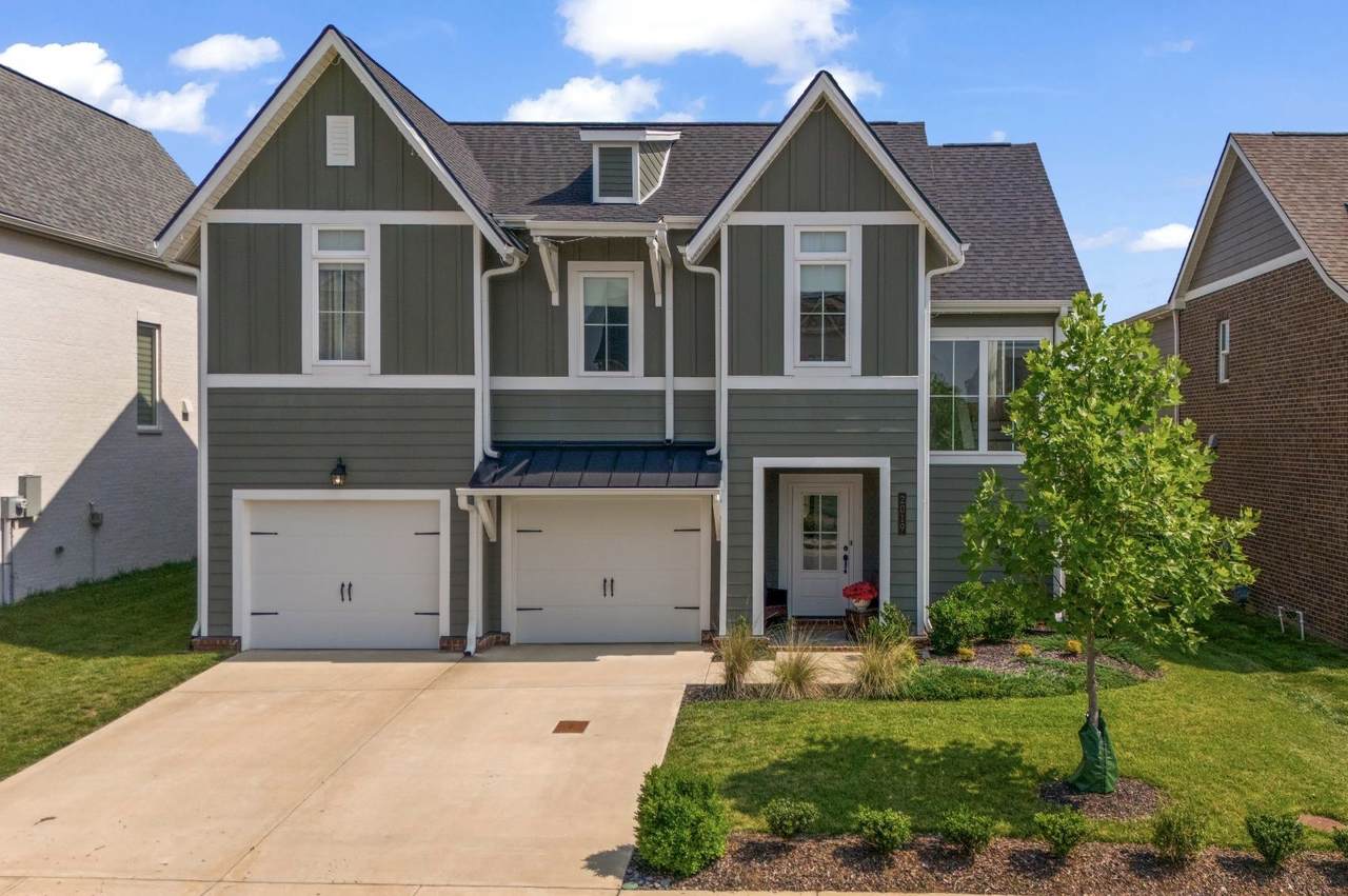 2019 Farm St - Photo 1