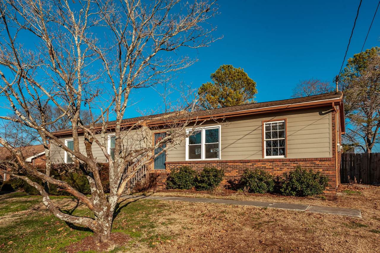 https://bt-photos.global.ssl.fastly.net/nashville/1280_boomver_2_RTC2905304-1.jpg