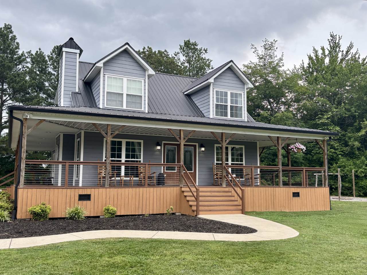 256 Dailey Ln - Photo 1