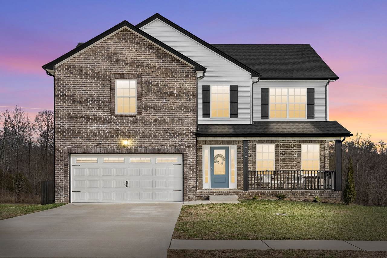 717 Banister Dr - Photo 1