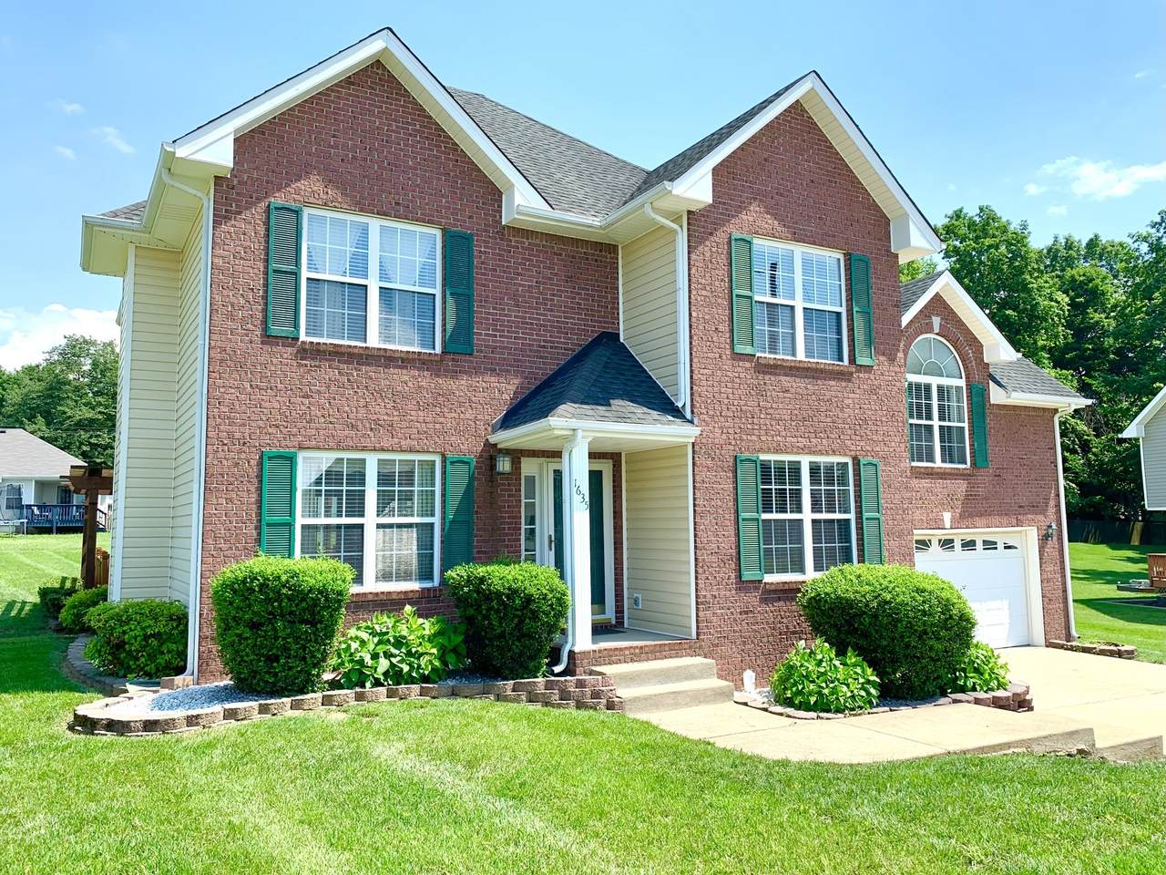 https://bt-photos.global.ssl.fastly.net/nashville/1280_boomver_1_RTC2905710-1.jpg