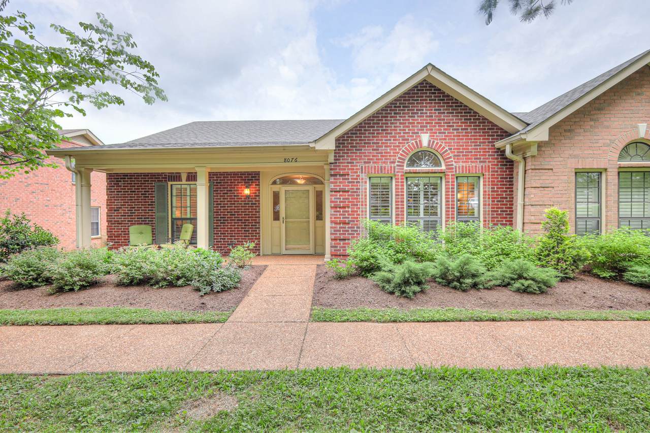 8076 Sunrise Cir - Photo 1