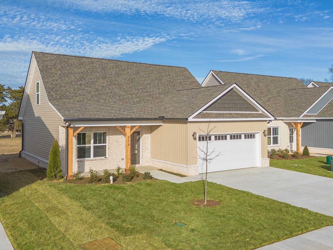 208 Karley Ln - Photo 1