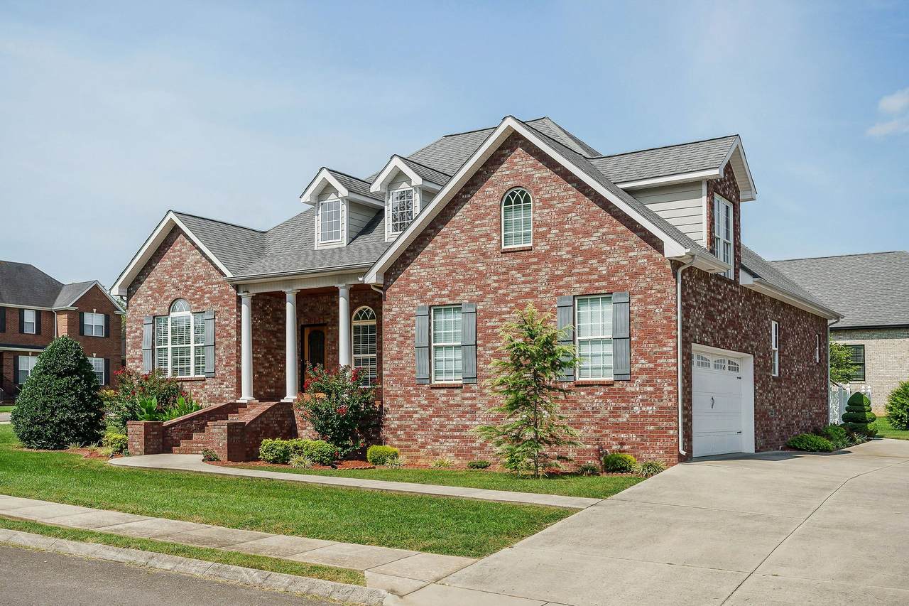 203 Saint Andrews Ct - Photo 1