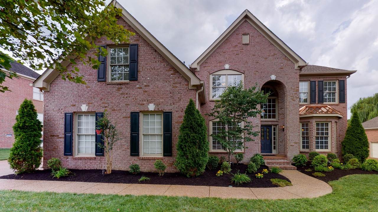 9805 Albemarle Ln - Photo 1