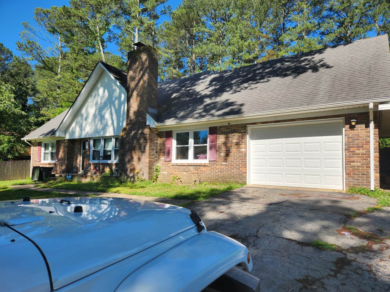 303 Shady Ln - Photo 1