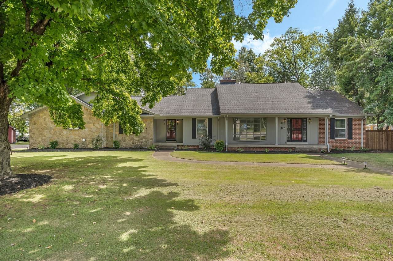 818 N Rutherford Blvd - Photo 1