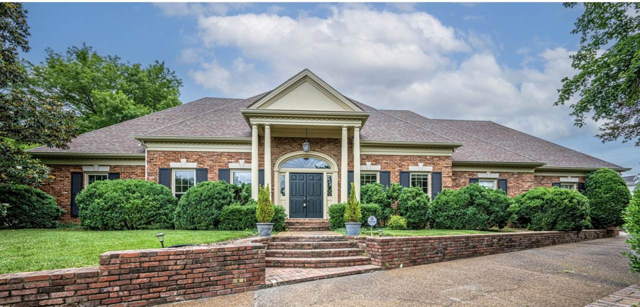 4111 Legend Hall Dr - Photo 1