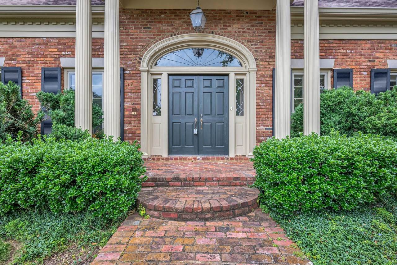 https://bt-photos.global.ssl.fastly.net/nashville/1280_boomver_1_RTC2906251-1.jpg