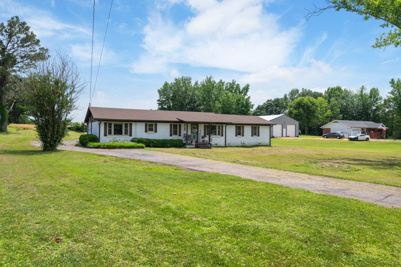 300 Buena Vista Rd - Photo 1