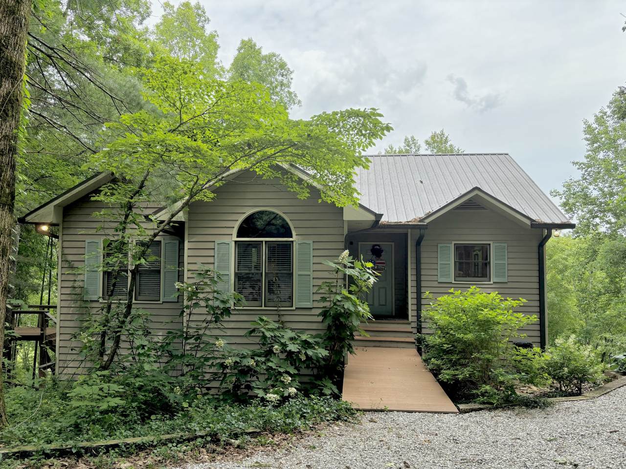 2541 Sparkmantown Rd - Photo 1