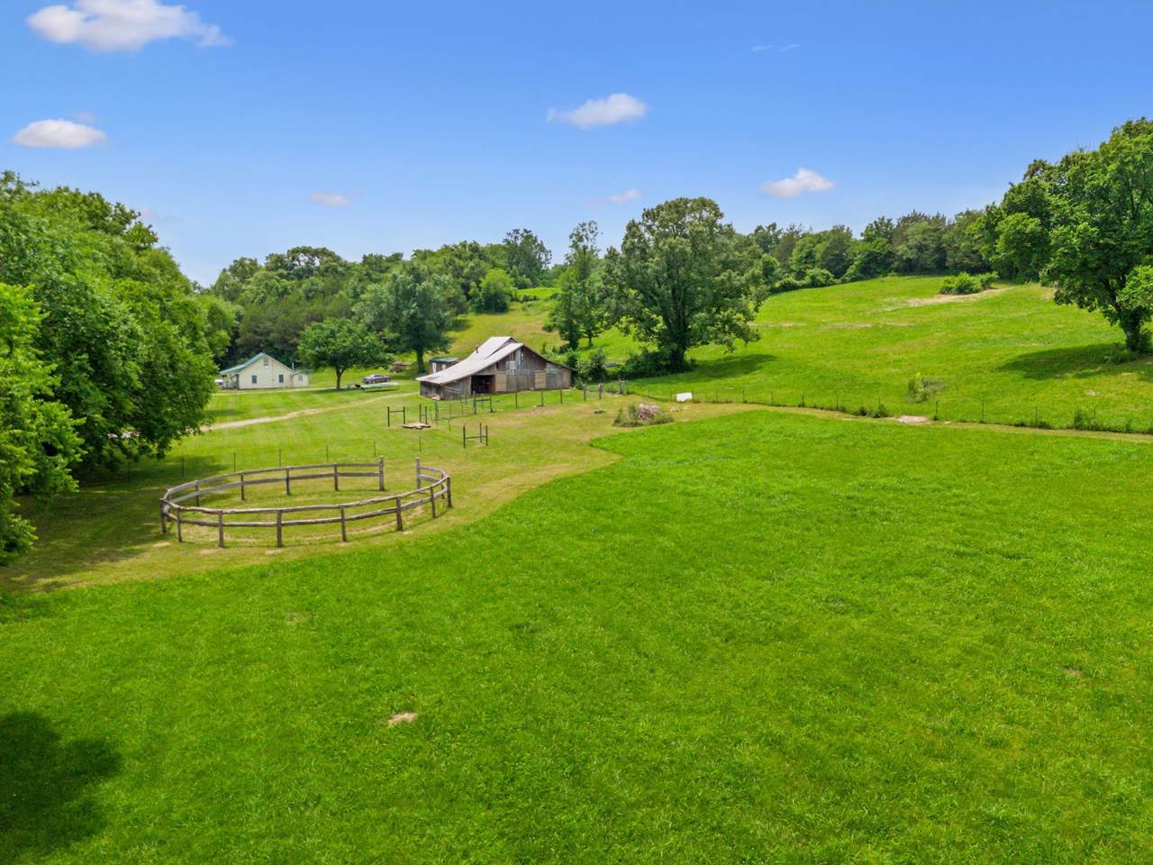 2665 Center Point Rd - Photo 1