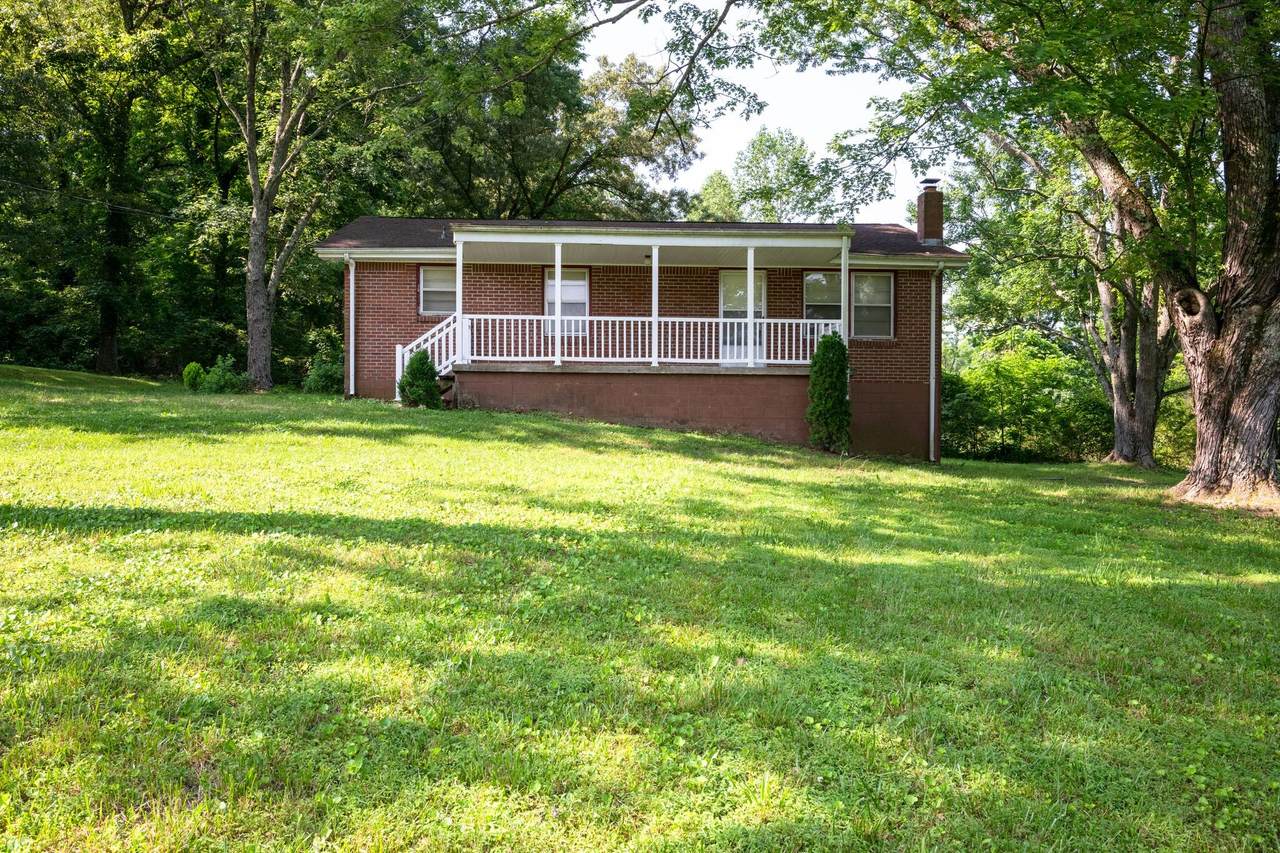 https://bt-photos.global.ssl.fastly.net/nashville/1280_boomver_1_RTC2906559-1.jpg
