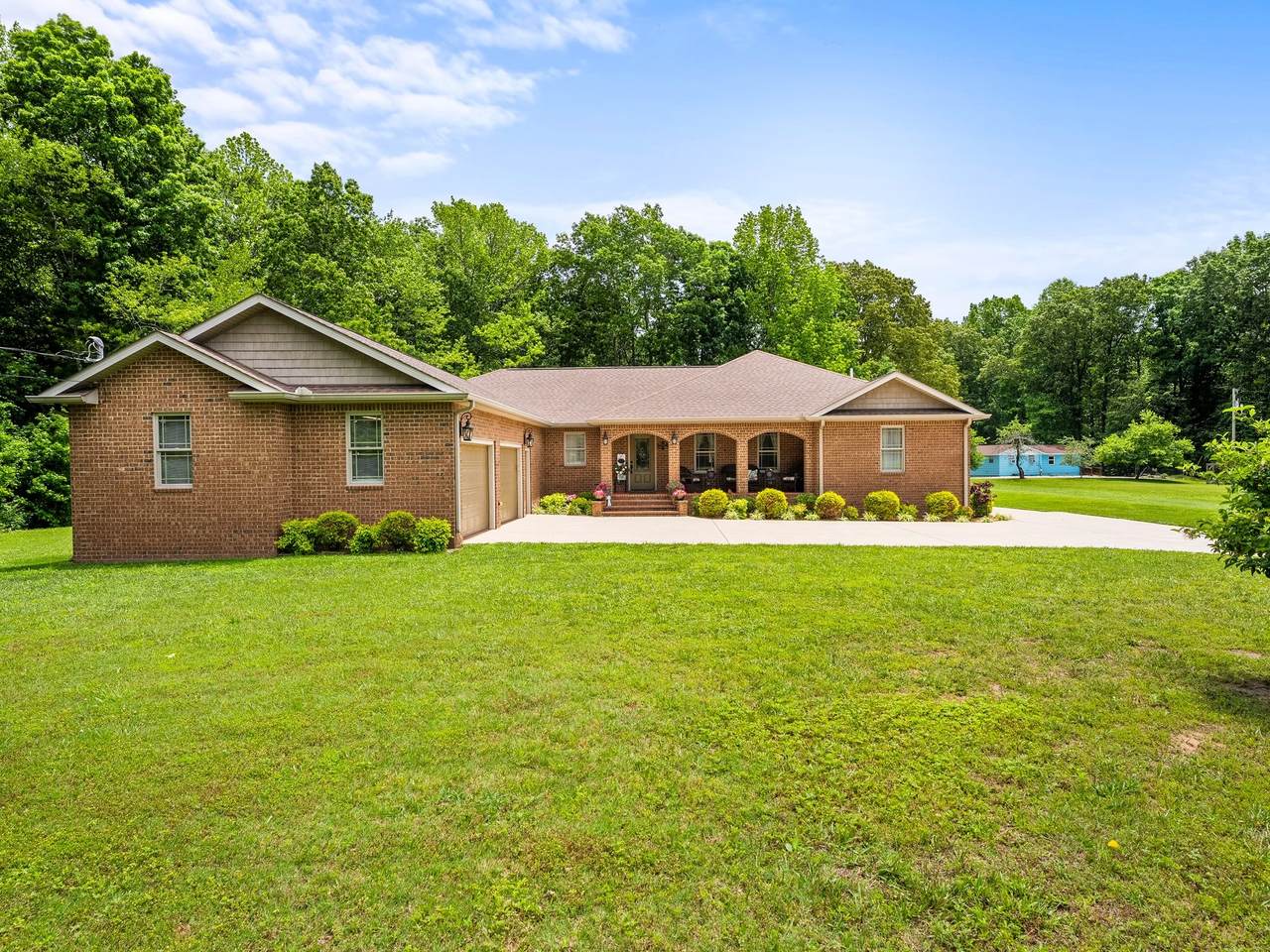 1574 Midway Rd - Photo 1
