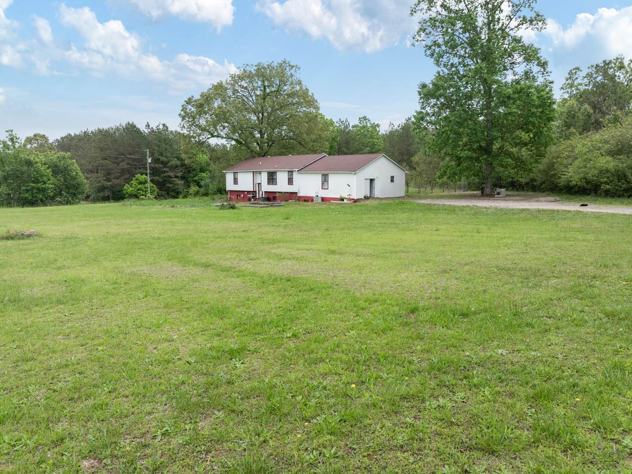 266 S Parkway - Photo 1