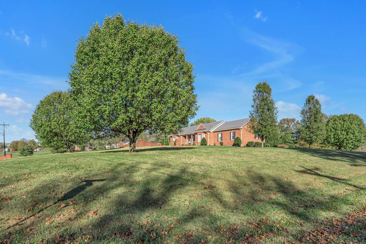 161 Graystone Dr - Photo 1