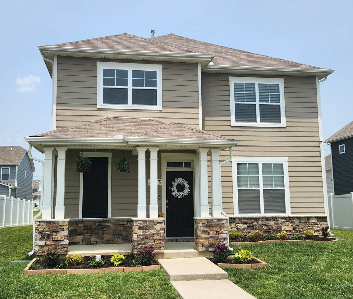 1013 Pepper Stone Dr - Photo 1