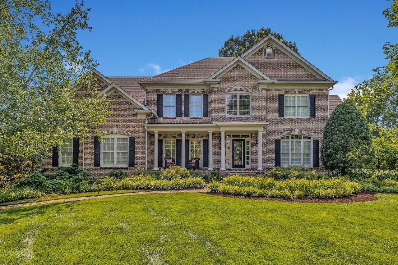 1217 Devens Dr - Photo 1