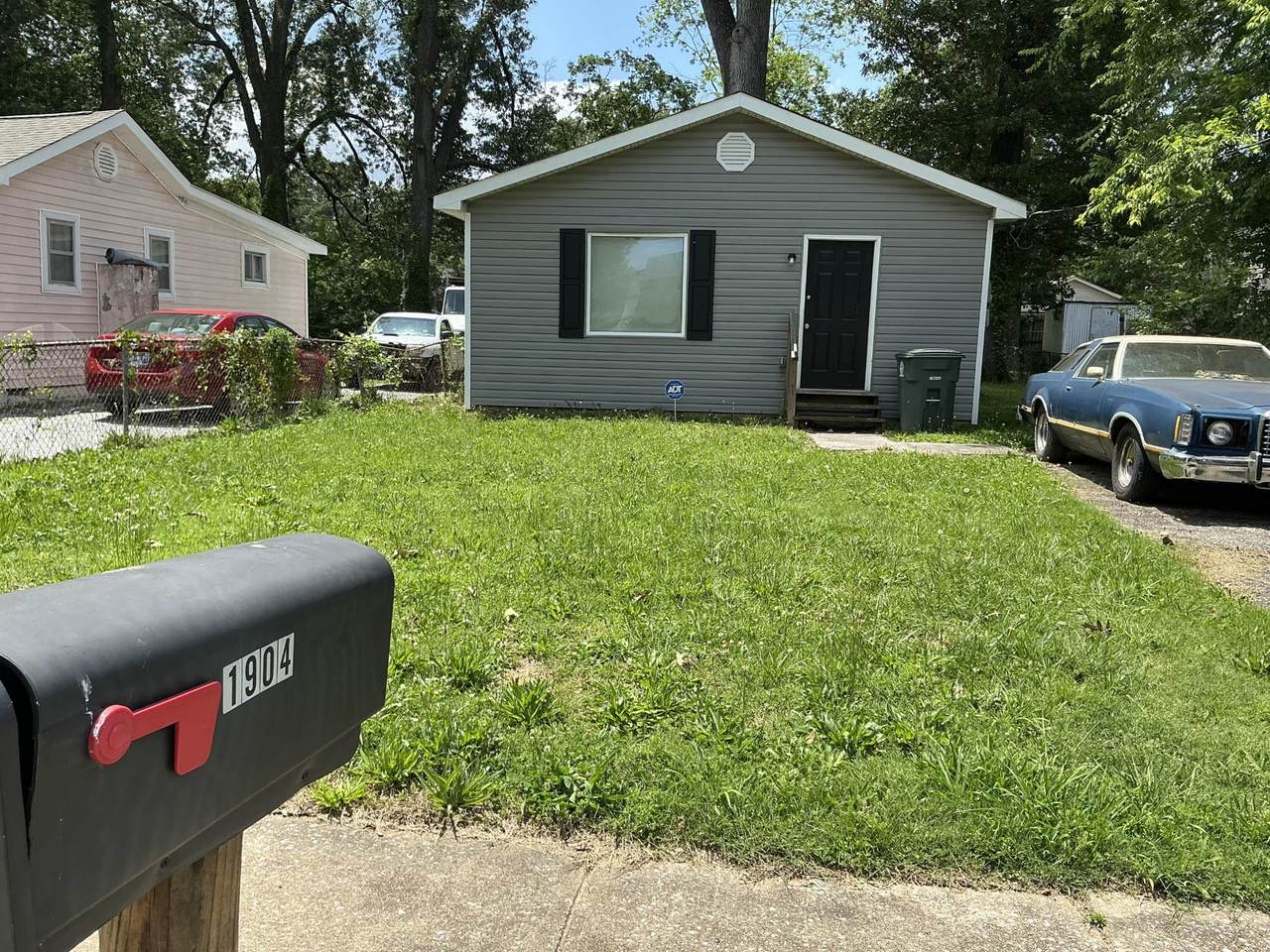 1904 E 31st Street Place - Photo 1