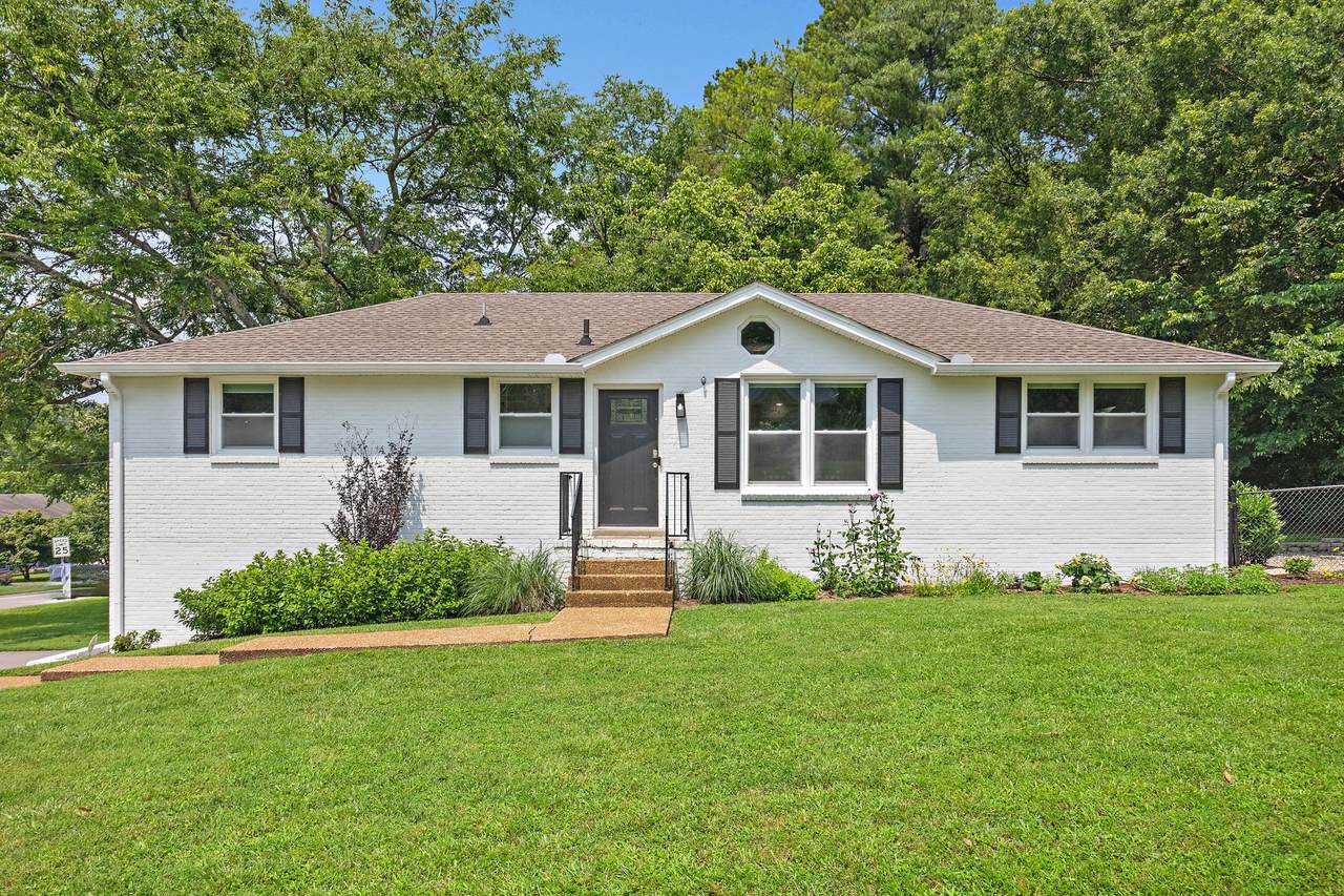 600 Huntington Pkwy - Photo 1
