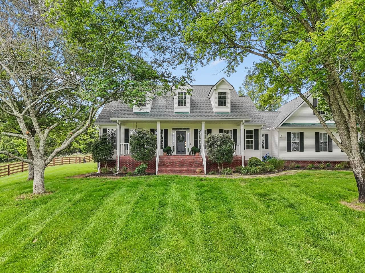 1387 Floyd Rd - Photo 1
