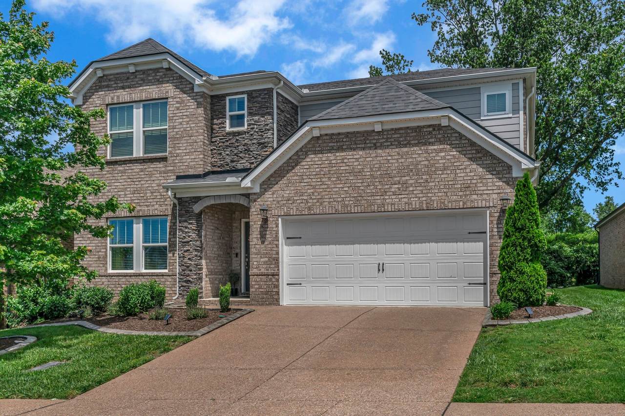 4937 Riverbank Dr - Photo 1