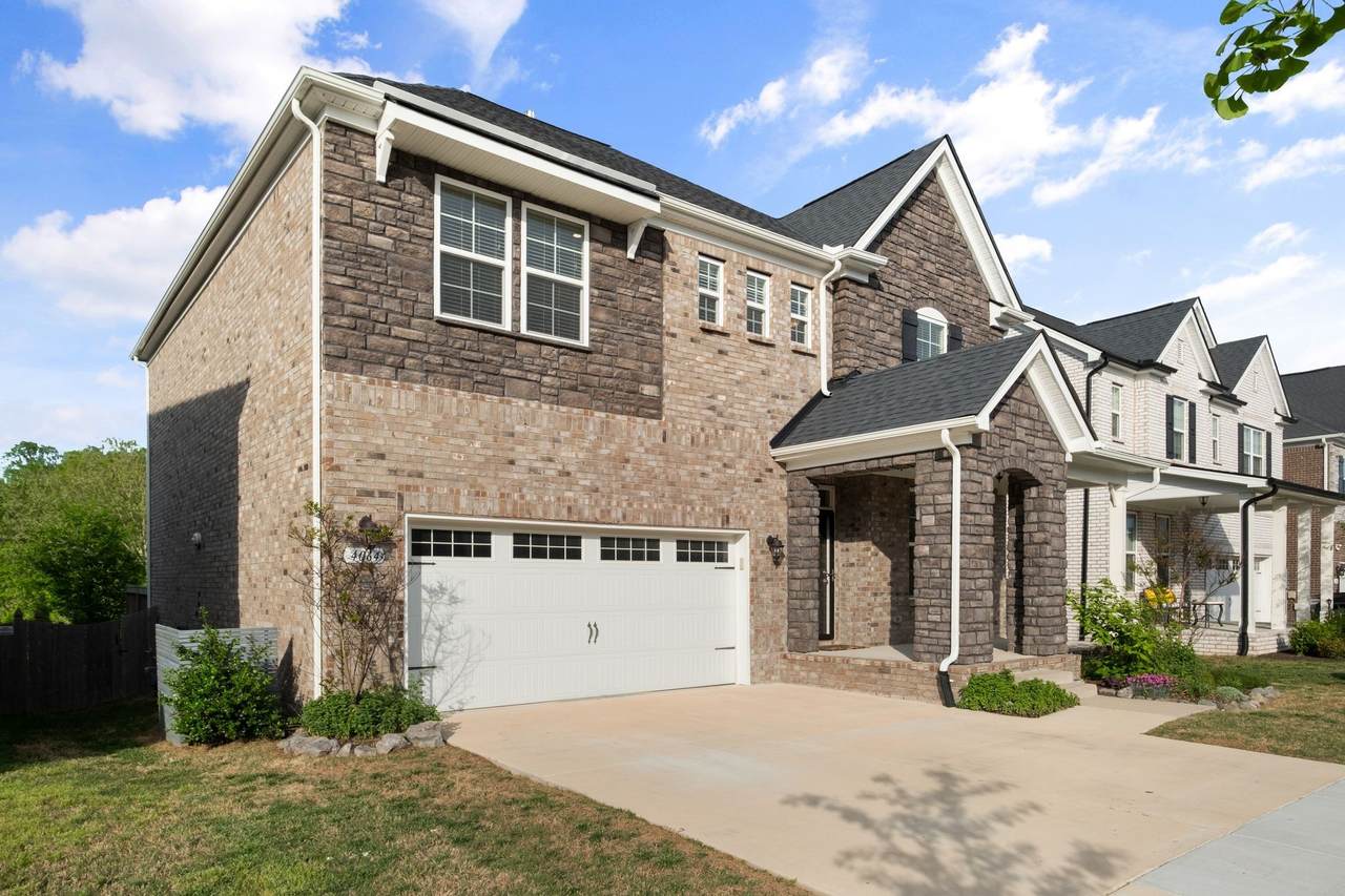 4064 Magnolia Farms Dr - Photo 1