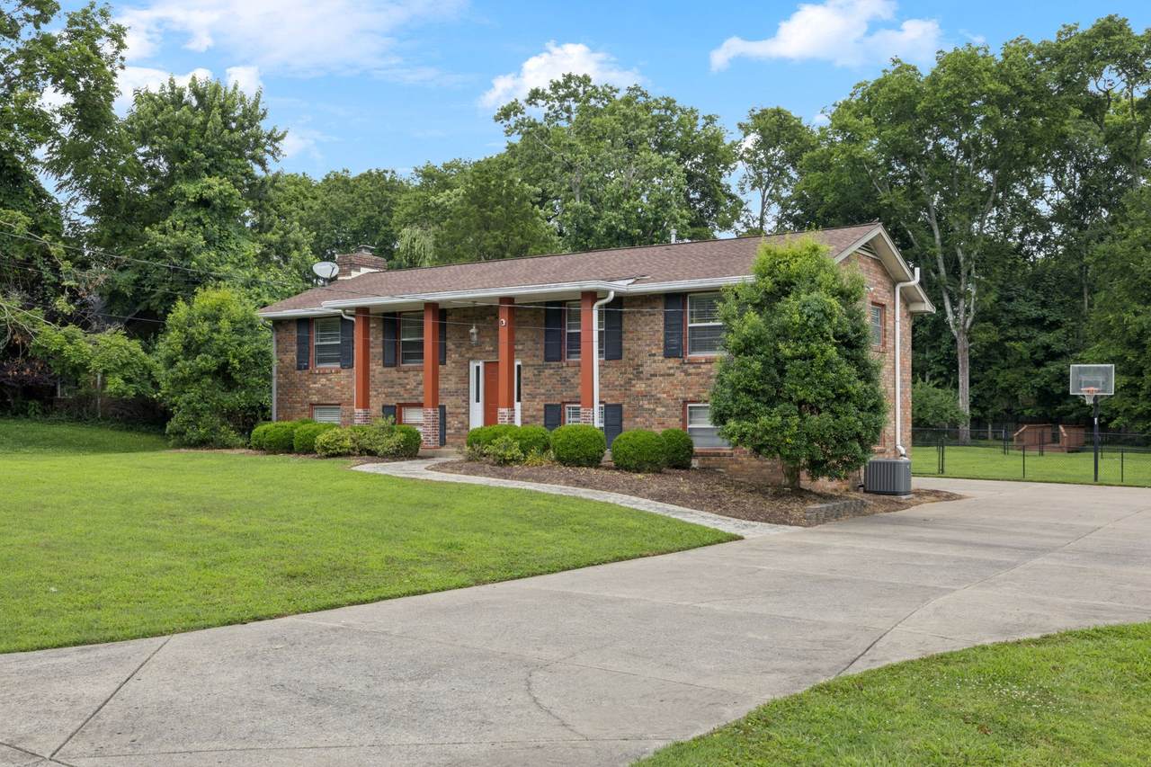https://bt-photos.global.ssl.fastly.net/nashville/1280_boomver_1_RTC2907896-1.jpg