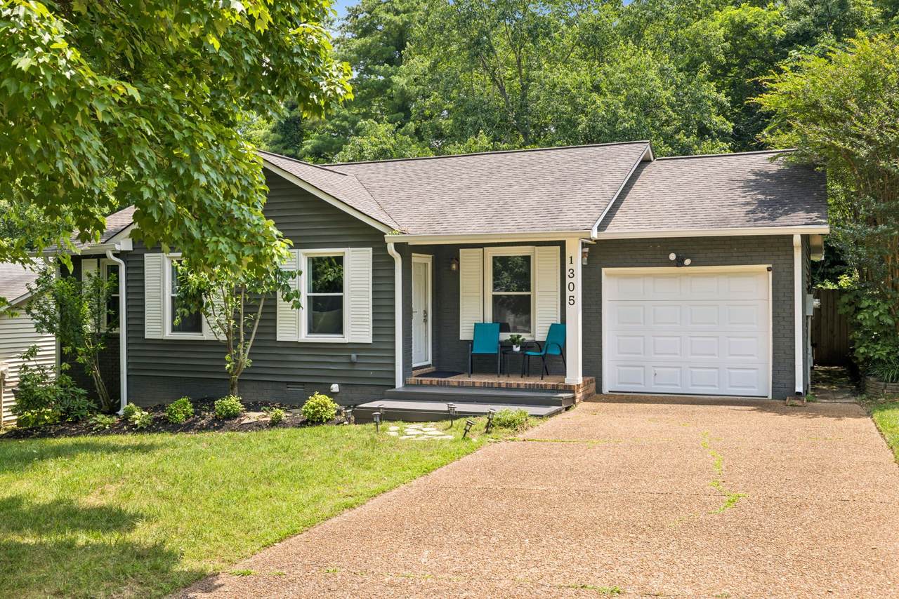 1305 Mallard Dr - Photo 1